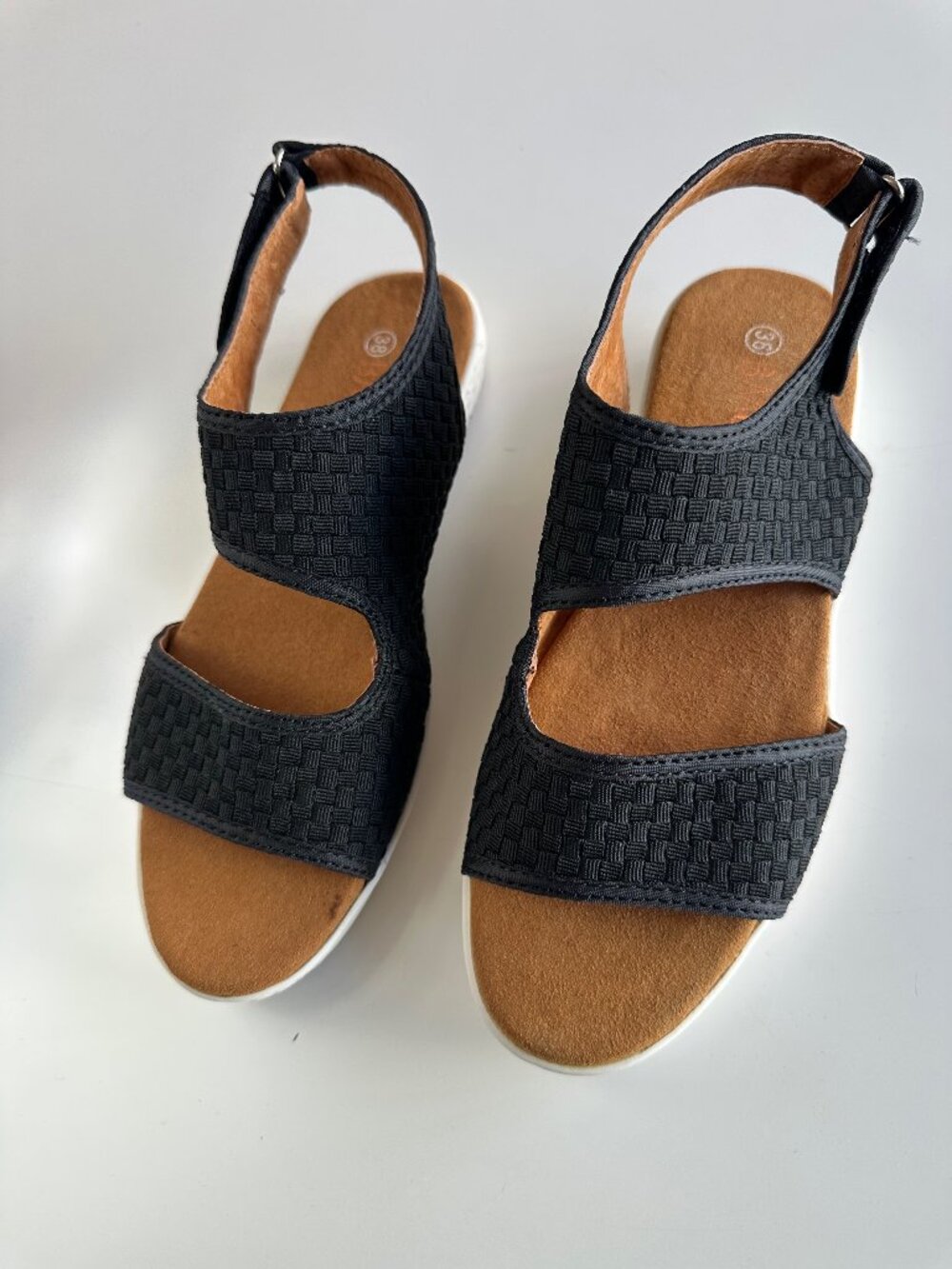 New Bernie Mev Woven Black Sandals Size 7